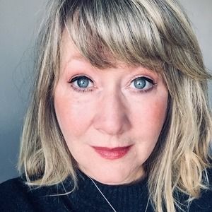 Meet your Posher, Dawn